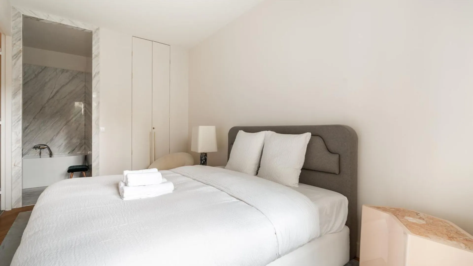 Luxury Apartment On Canal Saint Martin Paris 0*,  France